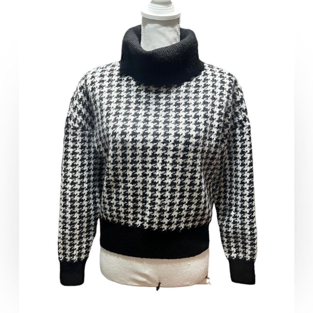 Anthropologie Sweater Houndstooth high neck soft thick sweater XS